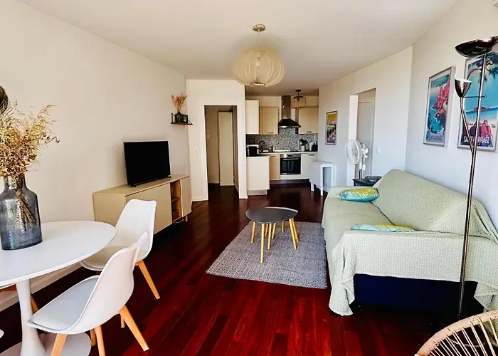 Azurea Esterel Vue Piscine Chauffee Апартаменты