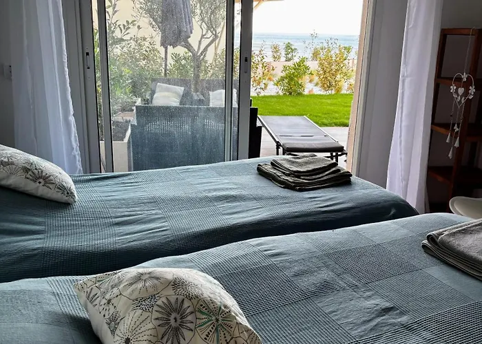 Azurea Esterel Vue Piscine Chauffee Сен-Рафаэль