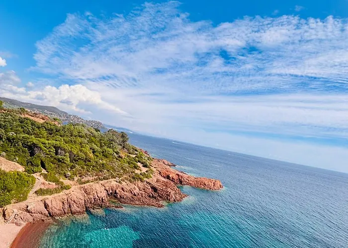 Azurea Esterel Vue Piscine Chauffee Apartment *